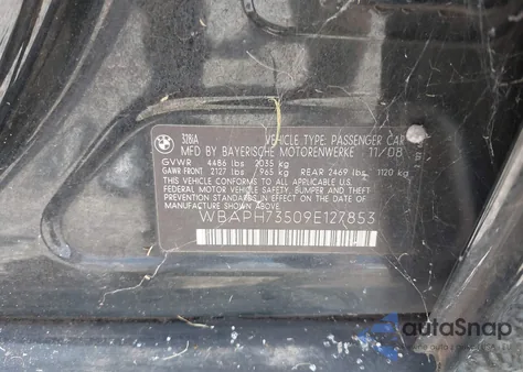 2009 BMW 328I from USA, damaged, VIN WBAPH73509E127853